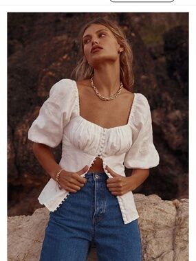 DISSH White Puff-Sleeve Button-Front Square Neck Top